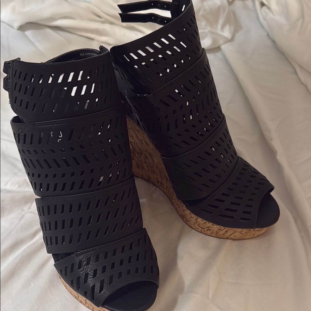 Charles By Charles David Black Wedge Shoes